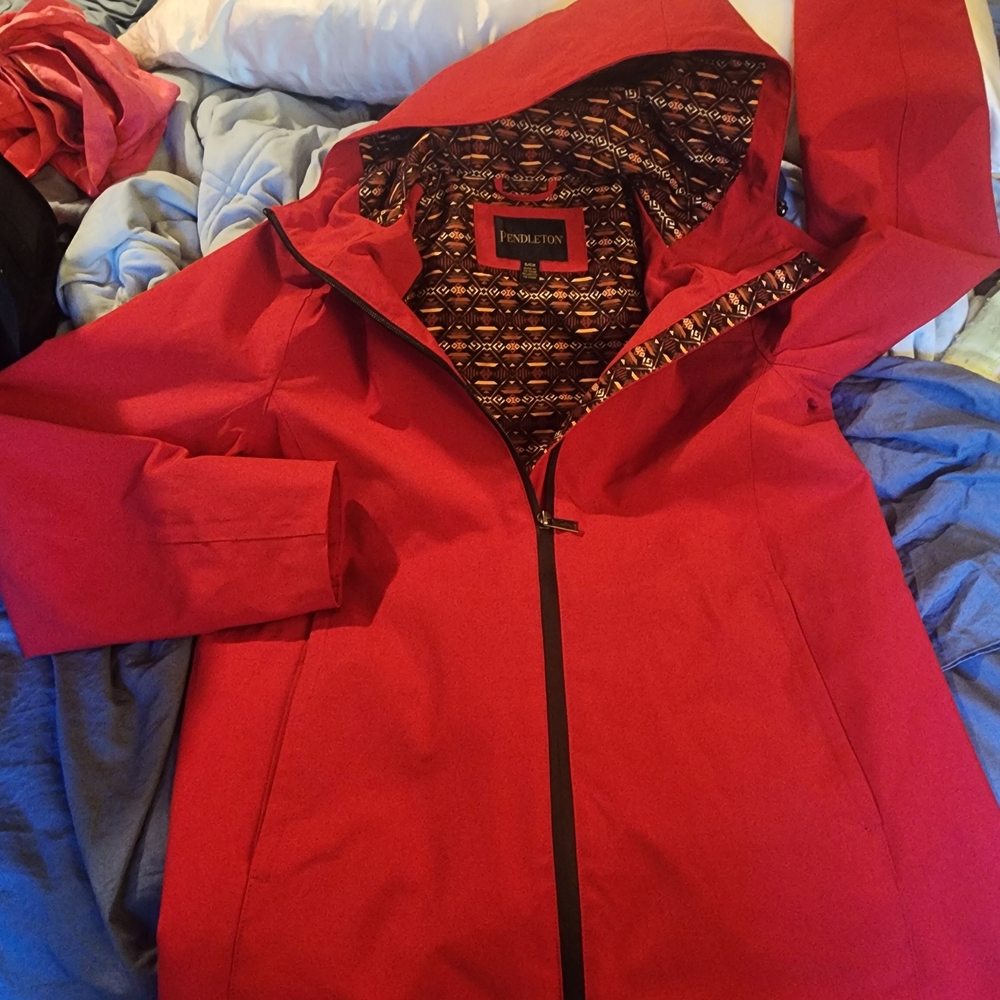 Pendleton Women's Vibrant Red Ski Jacket - image 1